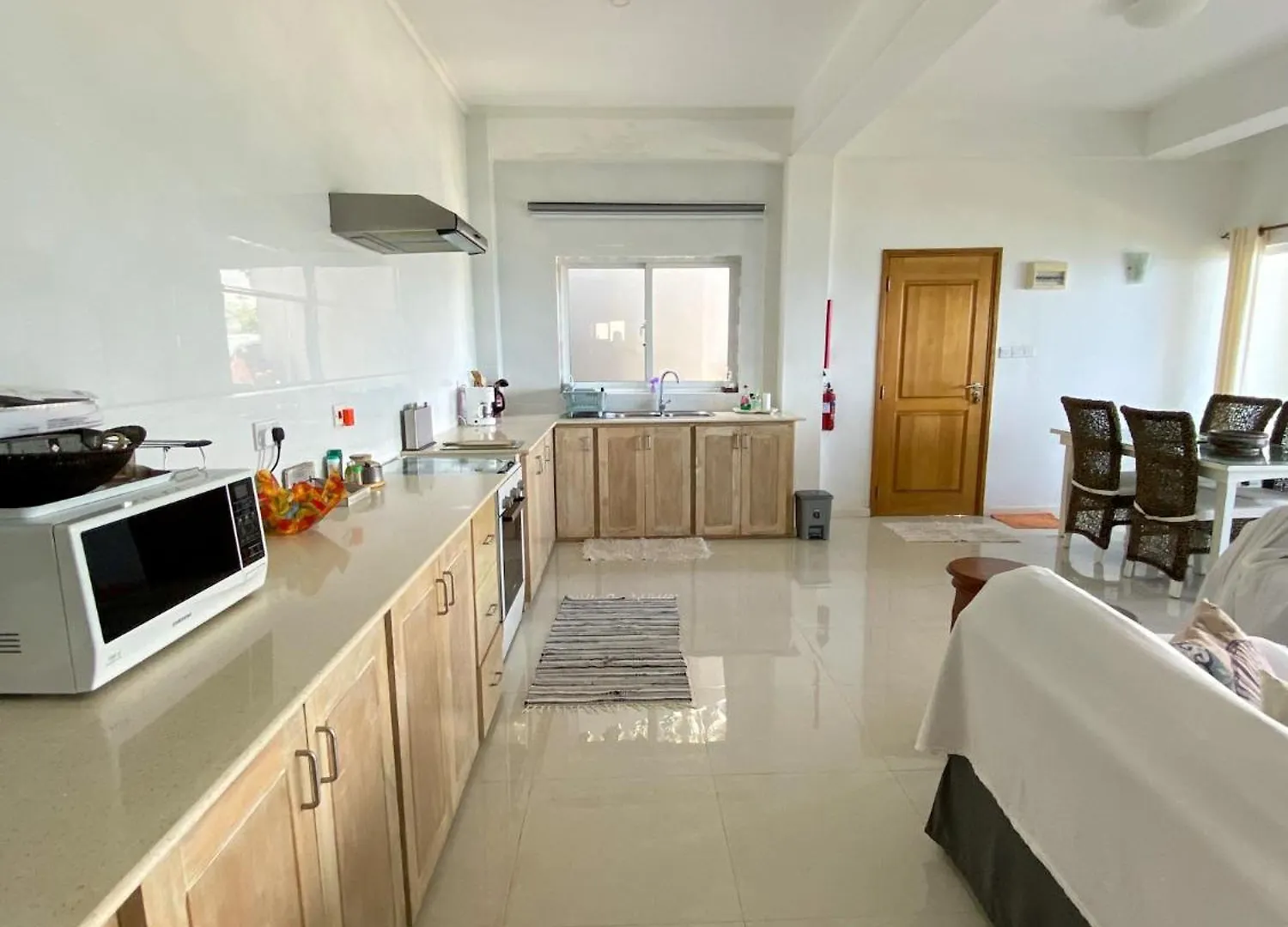 Reve Bleu Villa Glacis